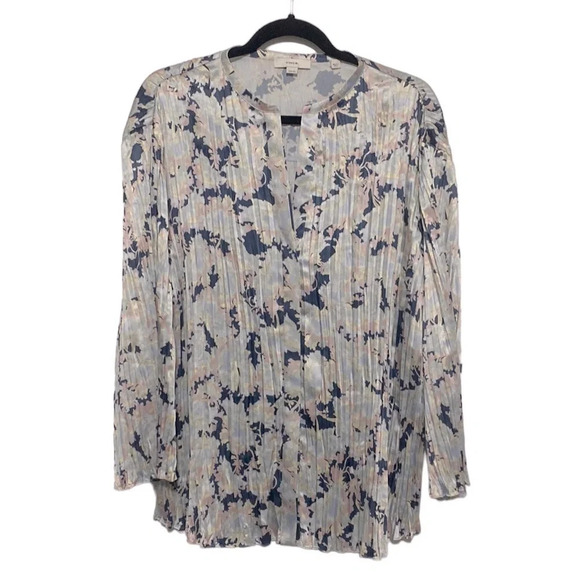 VINCE Top Lotus Pleated Floral Blue Pink Satin Oversized Blouse Plus Size 1X - Picture 3 of 7